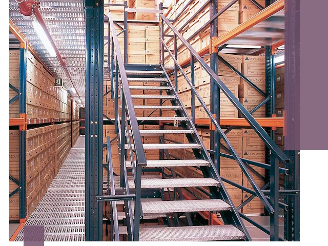 Лестницы складские прочные и безопасные под ключ в Набережных Челнах