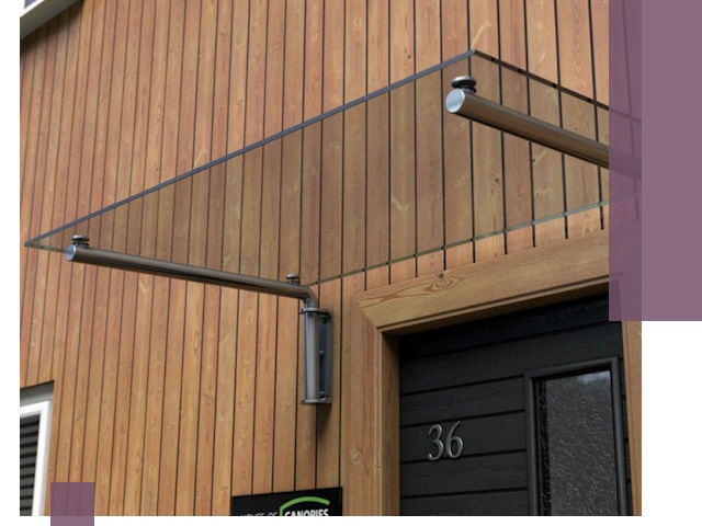 Стеклянные козырьки на входы и фасады в Набережных Челнах