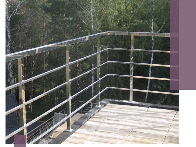 Парапеты из нержавеющей стали в Набережных Челнах — изготовление и монтаж