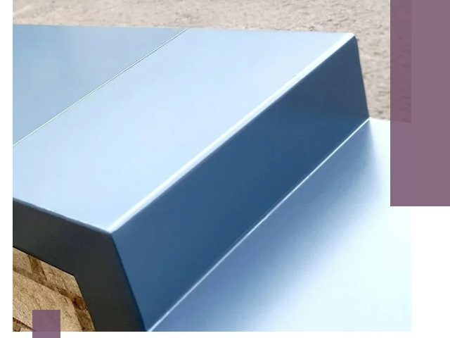 Крышки на парапет в Набережных Челнах: изготовление и монтаж под ключ