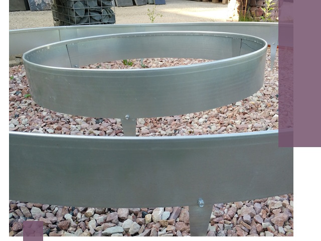 Нержавеющие бордюры под ключ в Набережных Челнах — изготовление и монтаж