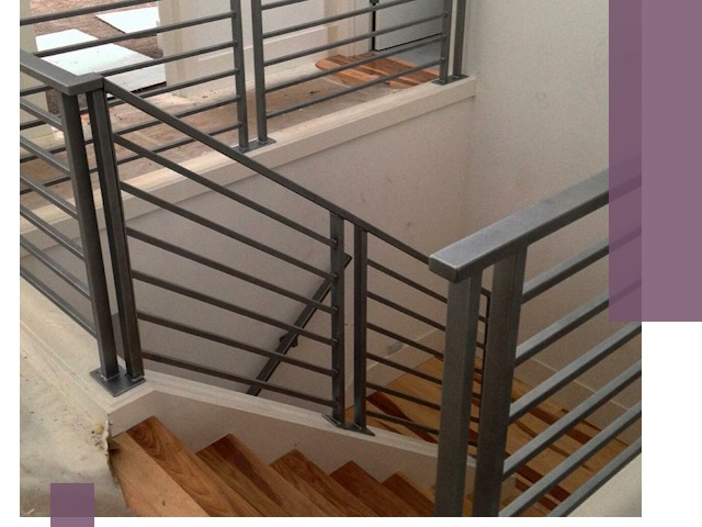 Изготовление поручней из металла и дерева в Набережных Челнах